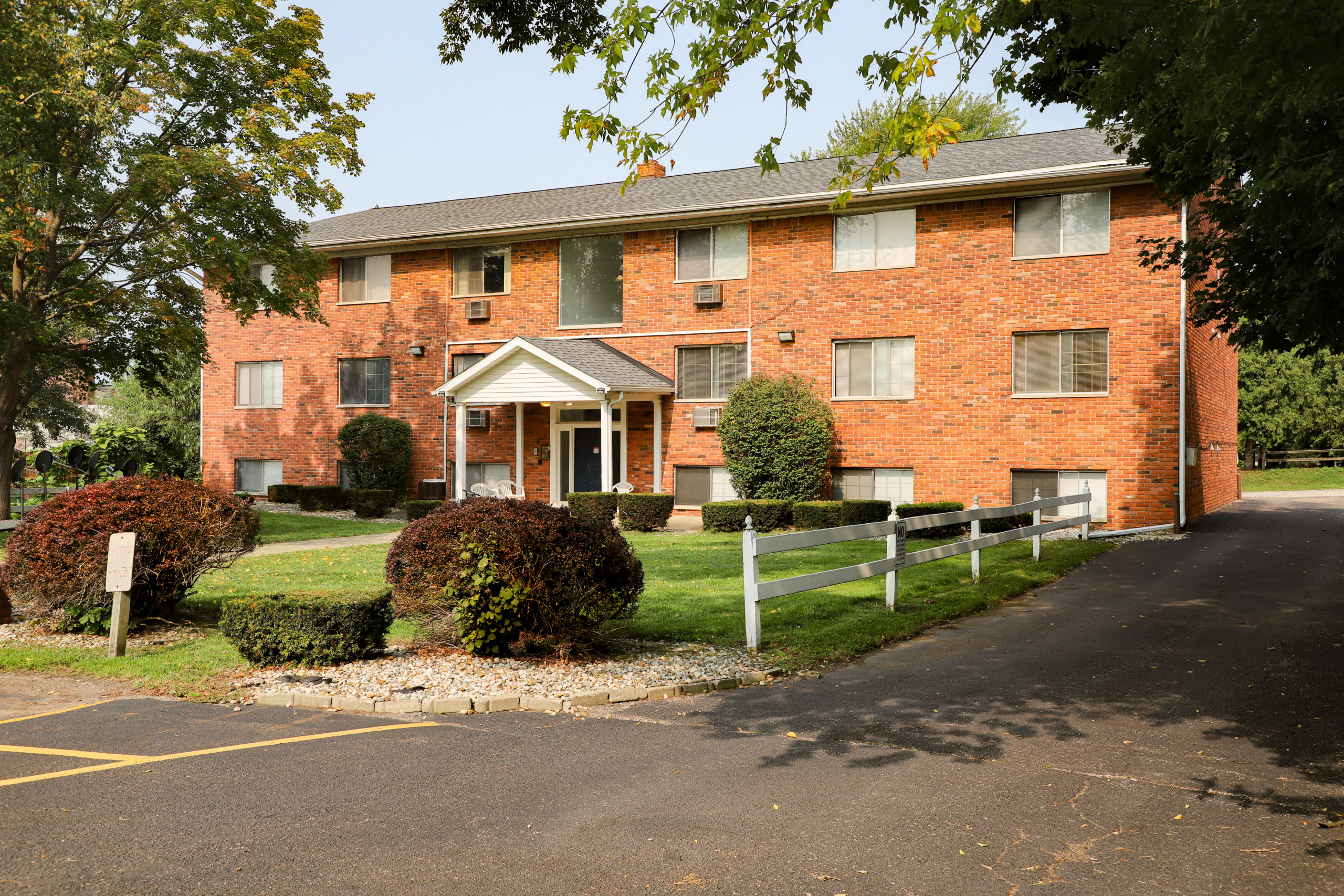 Apartments By Riverside